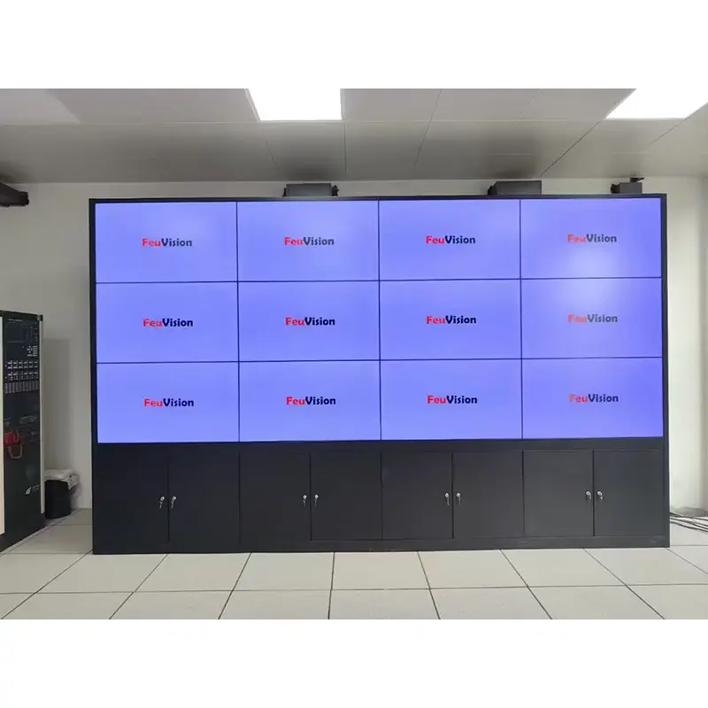 LCD видео стенен монтаж